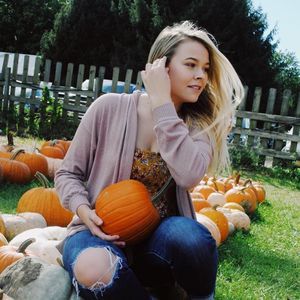 Meet your Posher, Olivia